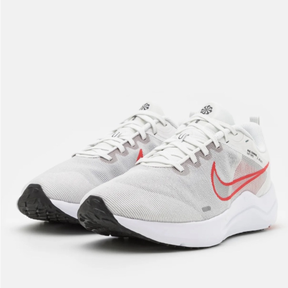 Nike Performance Downshifted 12 - Road running New